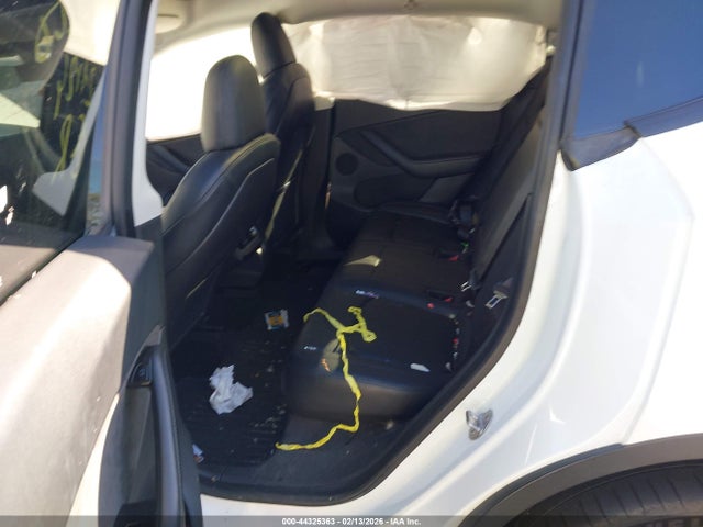 2021 TESLA MODEL Y 5YJYGDEE6MF090644 Photo 7