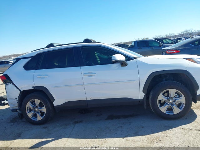 2024 Toyota Rav4 Xle მანქანა იყიდება აუქციონზე, vin: 2T3P1RFV6RC482759, აუქციონის ნომერი: 44325367