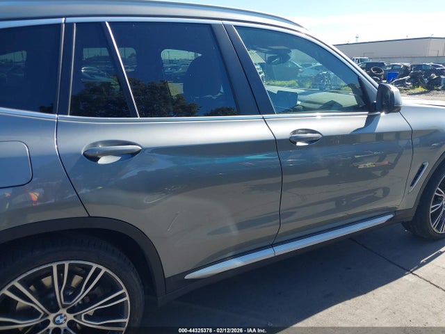 5UX53DP02R9W01184 BMW X3 Xdrive30i