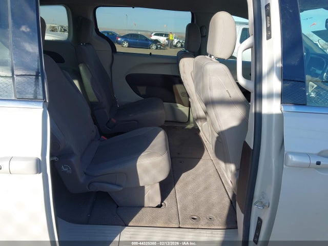 2C4RC1FG5MR514947 Chrysler Pacifica Touring