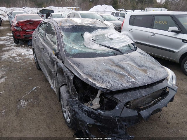 KMHCT4AE8HU276612 Hyundai ACCENT SE