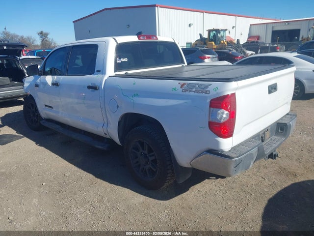 2021 TOYOTA TUNDRA 5TFEY5F13MX275502 Photo 2