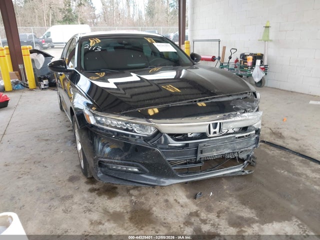 1HGCV1F45JA060500 Honda ACCORD EX
