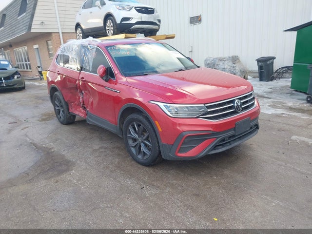 2022 VOLKSWAGEN TIGUAN 3VV2B7AX3NM164324