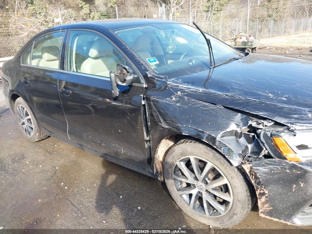 Auction sale of the 2018 Volkswagen Jetta 1.4t Se/1.4t Wolfsburg Edition, vin: 3VWDB7AJ8JM259052, lot number: 44325429