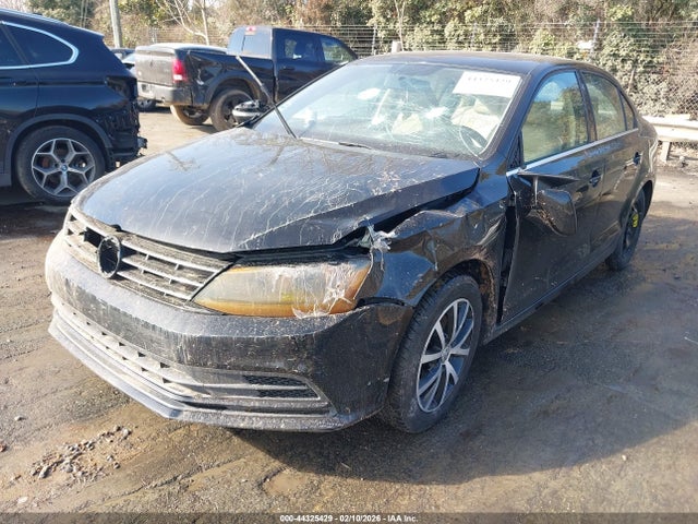 Auction sale of the 2018 Volkswagen Jetta 1.4t Se/1.4t Wolfsburg Edition, vin: 3VWDB7AJ8JM259052, lot number: 44325429