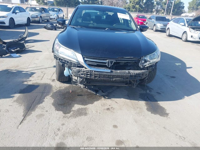 1HGCR2F55FA029273 Honda Accord Sport
