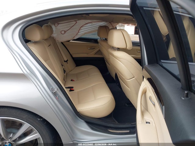 2016 BMW 550I WBAKP9C52GD980301 Photo 7