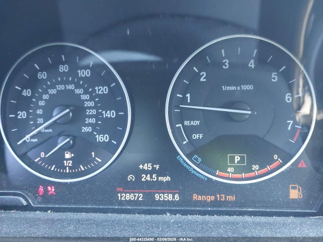 2016 BMW X1 WBXHT3C38G5E51570 Photo 6