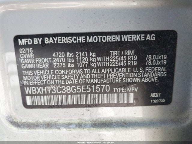 2016 BMW X1 WBXHT3C38G5E51570 Photo 8