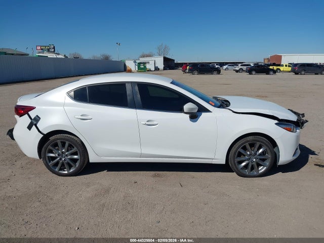 Aukcja sprzedaży 2018 Mazda Mazda3 Touring, vin: 3MZBN1V38JM177930, numer aukcji: 44325504