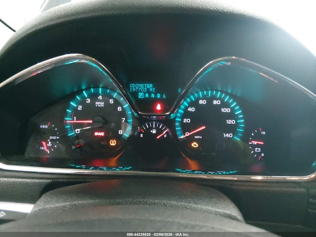 1GNKVHKD4GJ129637 Chevrolet Traverse 2lt