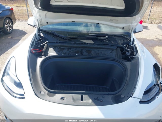 2022 TESLA MODEL Y 7SAYGDEF4NF325779 Photo 9