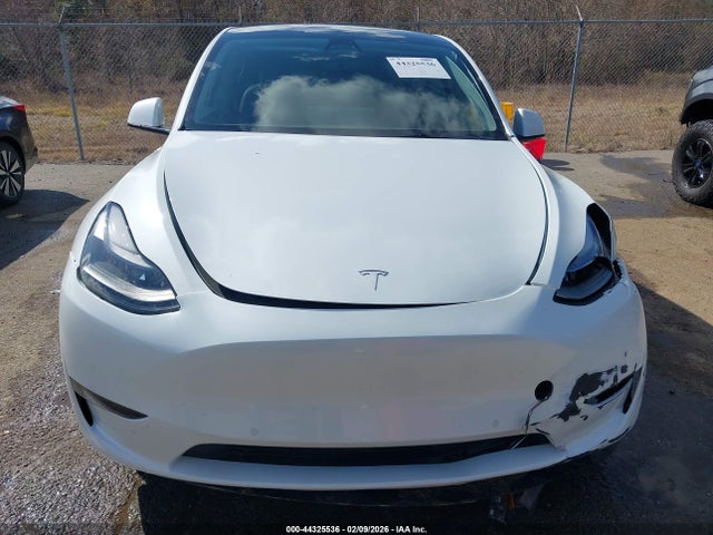 Продаж на аукціоні авто 2022 Tesla Model Y Performance Dual Motor All-wheel Drive, vin: 7SAYGDEF4NF325779, номер лоту: 44325536