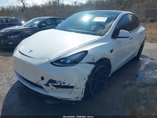2022 TESLA MODEL Y 7SAYGDEF4NF325779 Photo 1