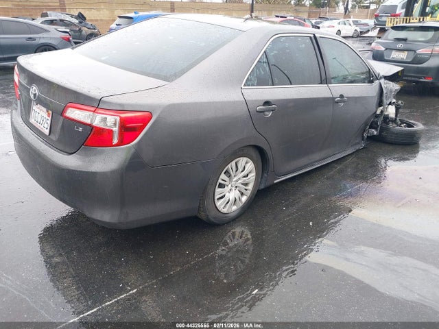 2014 TOYOTA CAMRY 4T4BF1FK8ER429250 Photo 3