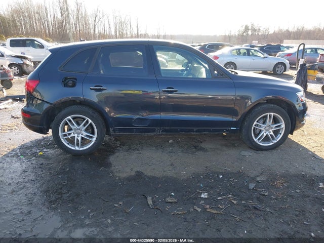 Продаж на аукціоні авто 2017 Audi Q5 2.0t Premium, vin: WA1L2AFP3HA029588, номер лоту: 44325590