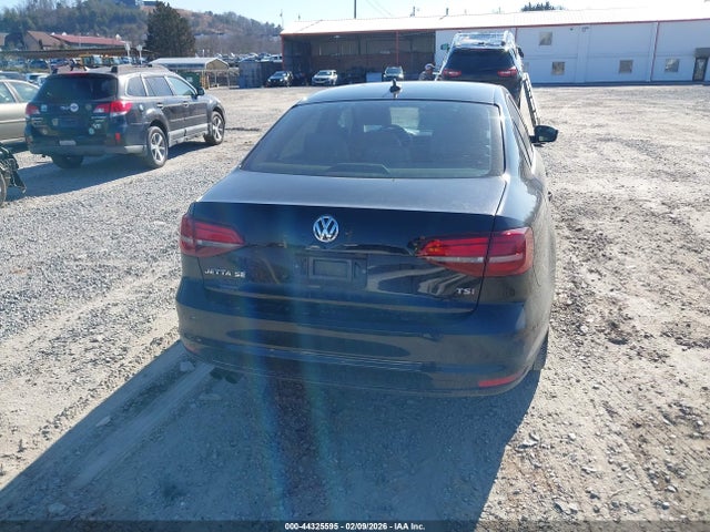 3VWDB7AJ8HM296810 Volkswagen Jetta 1.4t Se
