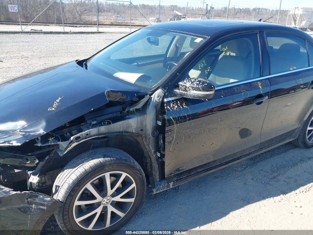 3VWDB7AJ8HM296810 Volkswagen Jetta 1.4t Se