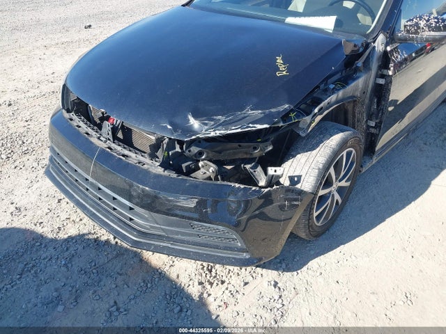 3VWDB7AJ8HM296810 Volkswagen Jetta 1.4t Se