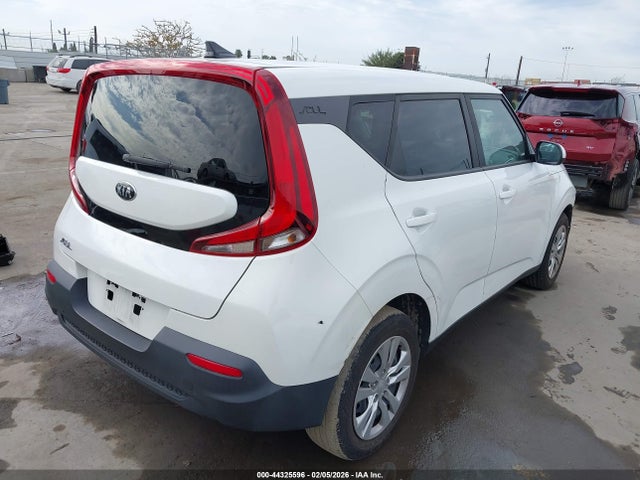 KIA SOUL LX 2021 KNDJ23AUXM7147909 Image 4