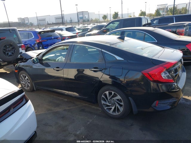 Honda CIVIC EX 2018 19XFC2F72JE204745 Image 14