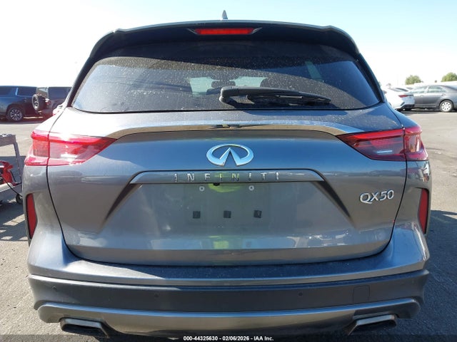 Infiniti Qx50 Luxe 2021 3PCAJ5BA3MF110343 Image 17