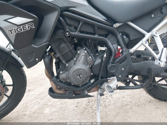 2023 TRIUMPH MOTORCYCLE TIGER SMTE64DFXPTBJ3199 Photo 8