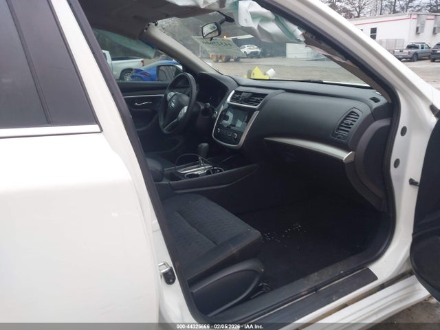 1N4AL3AP5JC153908 Nissan Altima 2.5 S