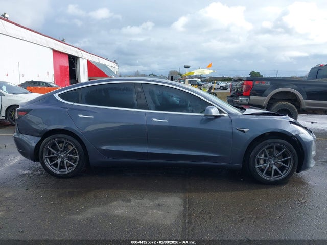 44325672 :رقم المزاد ، 5YJ3E1EA4LF597178 vin ، 2020 Tesla Model 3 Standard Range Plus Rear-wheel Drive/standard Range Rear-wheel Drive مزاد بيع