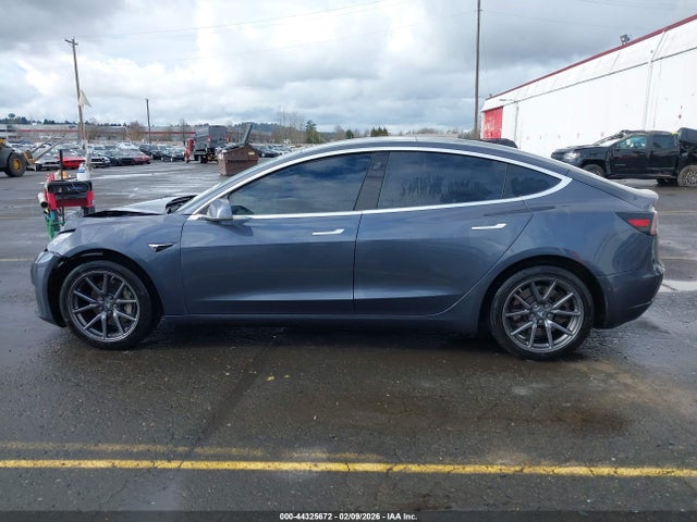 44325672 :رقم المزاد ، 5YJ3E1EA4LF597178 vin ، 2020 Tesla Model 3 Standard Range Plus Rear-wheel Drive/standard Range Rear-wheel Drive مزاد بيع
