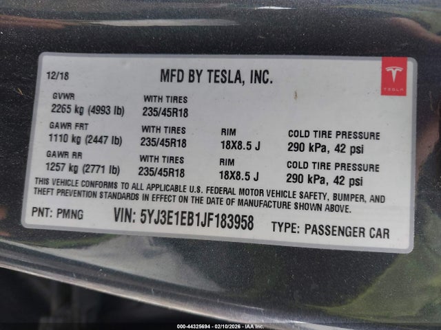 2018 TESLA MODEL 3 5YJ3E1EB1JF183958 Photo 8