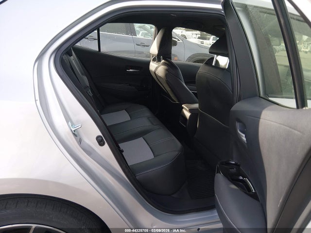 JTNK4RBE3K3040211 Toyota Corolla Xse