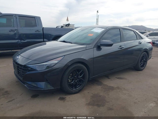 5NPLM4AG6MH043920 Hyundai ELANTRA SEL