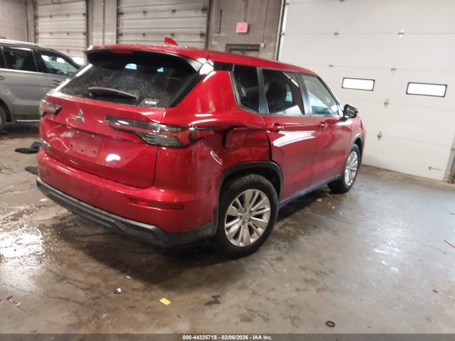 2025 MITSUBISHI OUTLANDER JA4J4UA82SZ023907 Photo 3