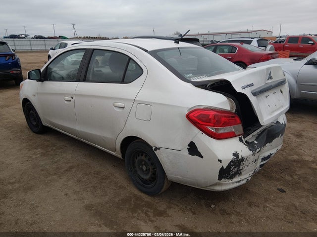 2017 MITSUBISHI MIRAGE G4 ML32F3FJXHHF11632 Photo 2