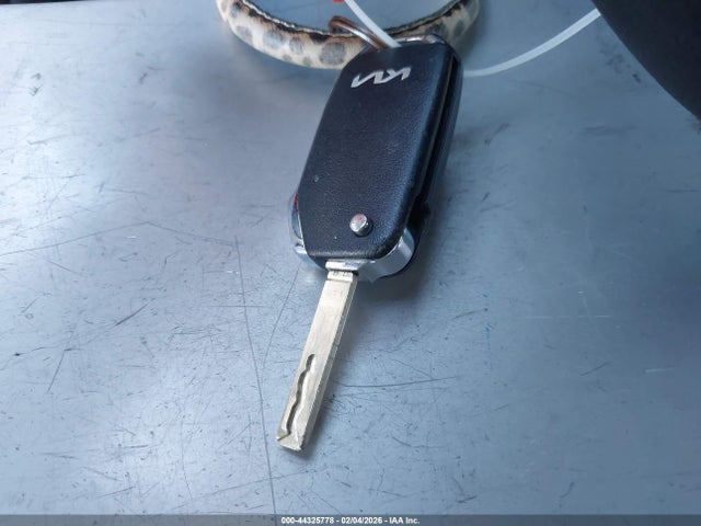 KNDJ23AU9N7166422 KIA SOUL LX