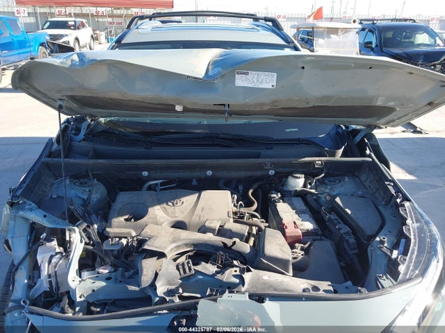 2023 TOYOTA RAV4 2T3C1RFV3PW281539 Photo 9