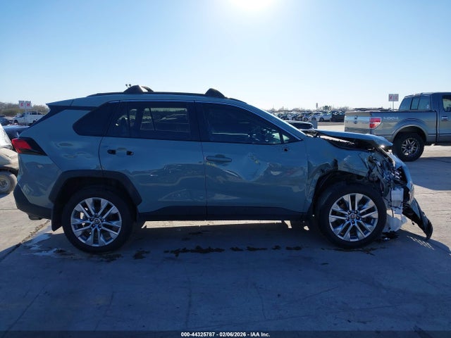 Toyota Rav4 Xle Premium 2023 2T3C1RFV3PW281539 Image 13