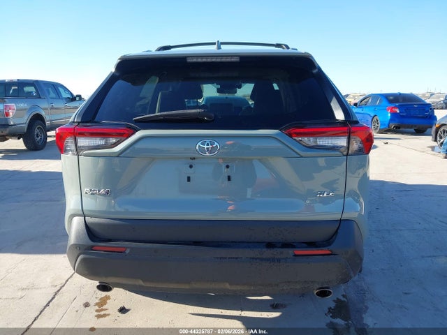 Toyota Rav4 Xle Premium 2023 2T3C1RFV3PW281539 Image 16