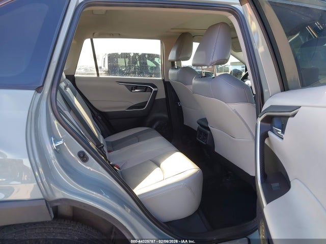 2023 TOYOTA RAV4 2T3C1RFV3PW281539 Photo 7
