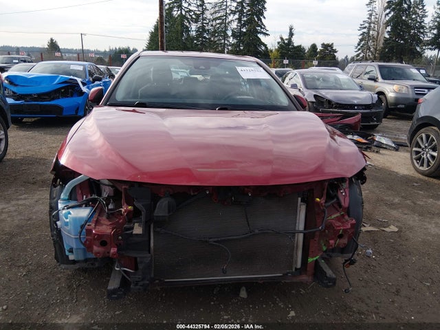 4T1B11HK8KU814048 Toyota CAMRY LE
