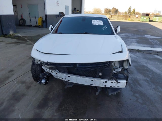 2C3CDXHG5JH162817 Dodge Charger Sxt Plus Rwd
