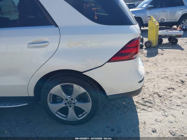 44325811 :رقم المزاد ، 4JGDA5HB5JB028086 vin ، 2018 Mercedes-benz Gle 350 4matic مزاد بيع