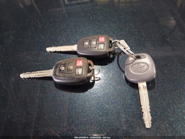 4T1BF1FK8HU297539 Toyota CAMRY LE
