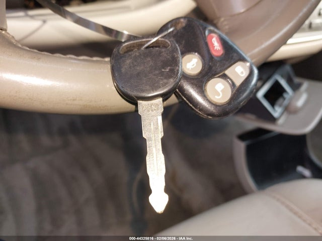 2004 CADILLAC DEVILLE 1G6KD54Y84U139577 Photo 10