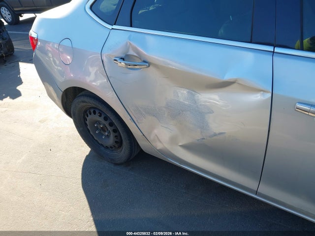 44325832 :رقم المزاد ، 1G4PR5SK6E4168141 vin ، 2014 Buick Verano Convenience Group مزاد بيع