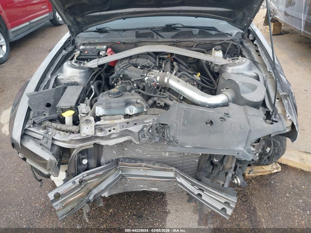 1ZVBP8EM9E5208545 Ford Mustang V6
