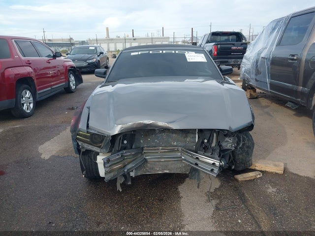 1ZVBP8EM9E5208545 Ford Mustang V6