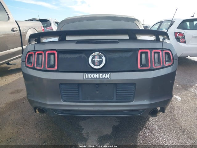 1ZVBP8EM9E5208545 Ford Mustang V6